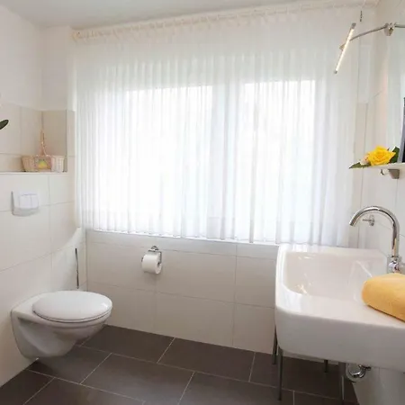 Haus Astenblick 4*