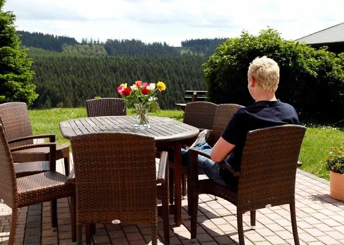 Haus Astenblick بيت ضيافة