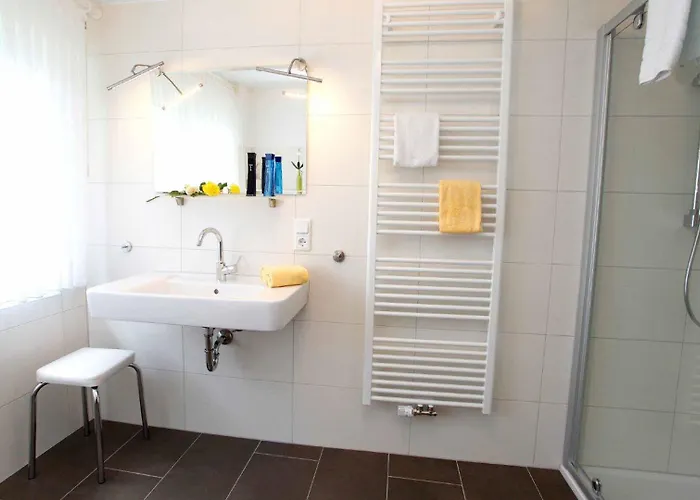 بيت ضيافة Haus Astenblick 3*